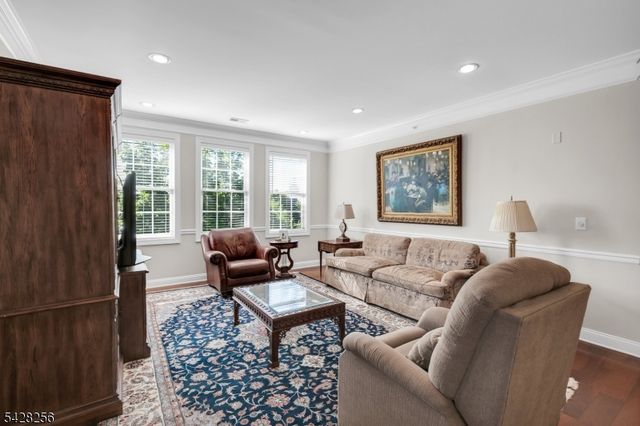 284 Victoria Drive 284, Bridgewater Twp., NJ 08807