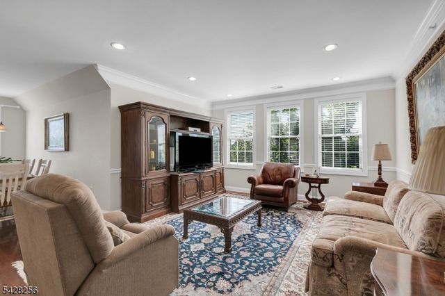 284 Victoria Drive 284, Bridgewater Twp., NJ 08807