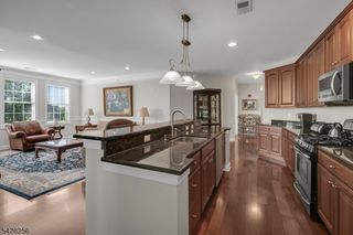 284 Victoria Drive 284, Bridgewater Twp., NJ 08807