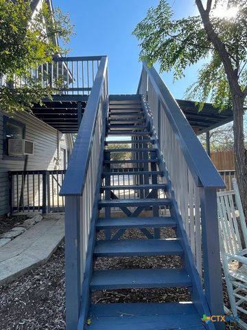 1522 Cattail, Canyon Lake, TX 78133