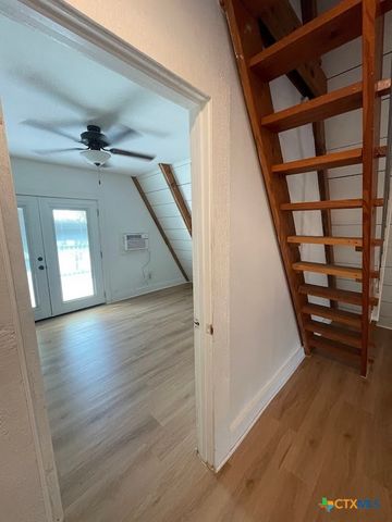 1522 Cattail, Canyon Lake, TX 78133