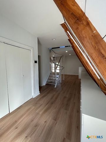 1522 Cattail, Canyon Lake, TX 78133