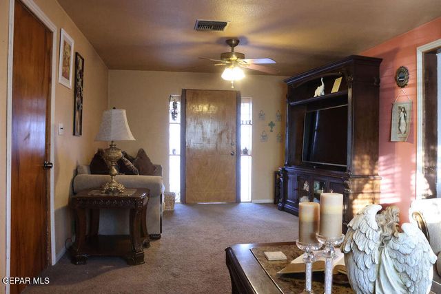 332 WENDA Drive, El Paso, TX 79915