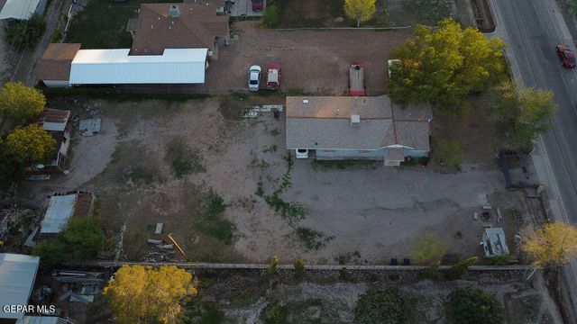 332 WENDA Drive, El Paso, TX 79915