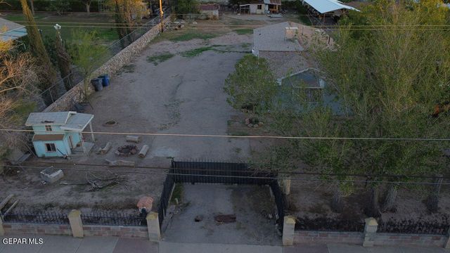 332 WENDA Drive, El Paso, TX 79915