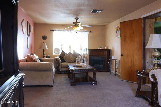 332 WENDA Drive, El Paso, TX 79915