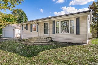4318 Moonlight Drive, Holly, MI 48442