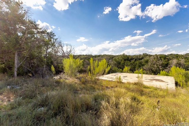 651 VALLEY RDG, Canyon Lake, TX 78133
