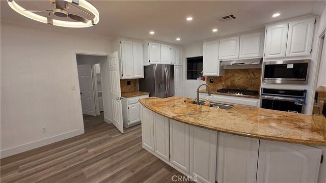 18224 Chatsworth, Porter Ranch, CA 91326