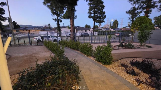 18224 Chatsworth, Porter Ranch, CA 91326