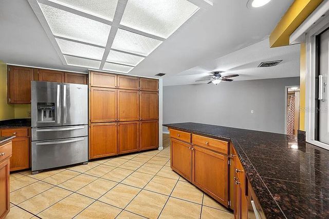 10 LINDEN LANE, Palm Harbor, FL 34683
