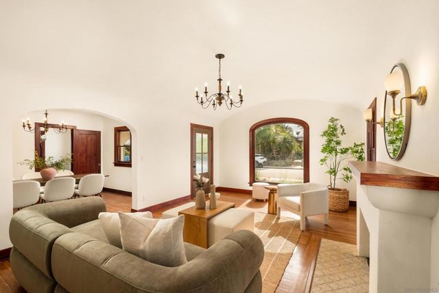4817 Biona Drive, San Diego, CA 92116