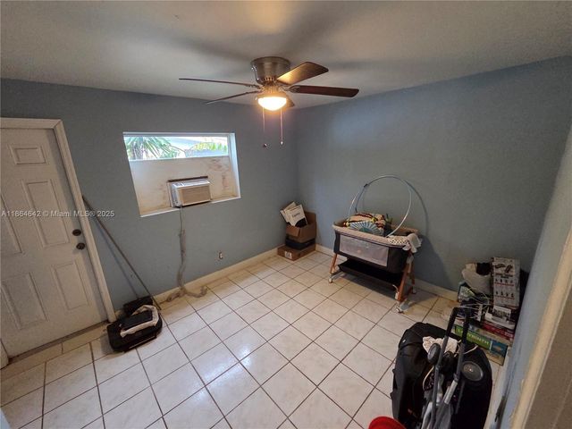 3433 SW 12th Pl, Fort Lauderdale, FL 33312