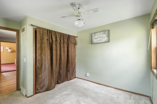 528 4th Street, Baraboo, WI 53913