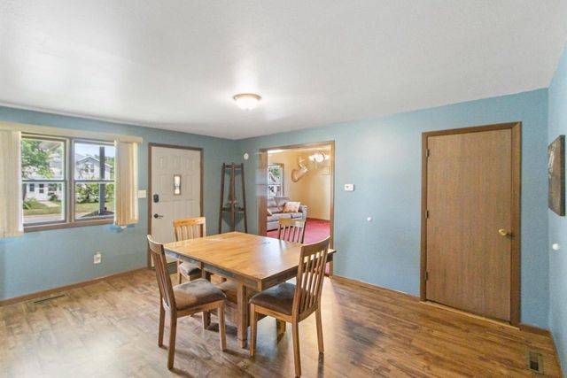 528 4th Street, Baraboo, WI 53913