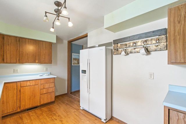 528 4th Street, Baraboo, WI 53913