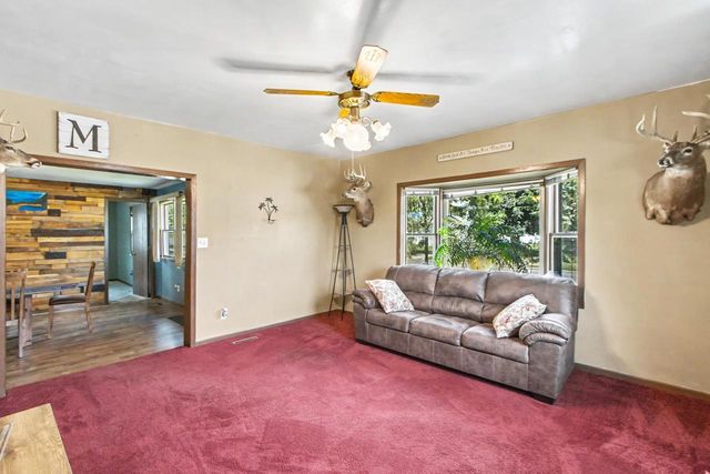 528 4th Street, Baraboo, WI 53913
