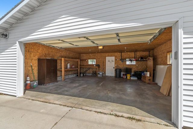 528 4th Street, Baraboo, WI 53913