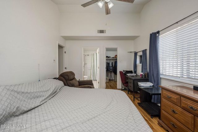 1883 Bridger Avenue, Las Cruces, NM 88001