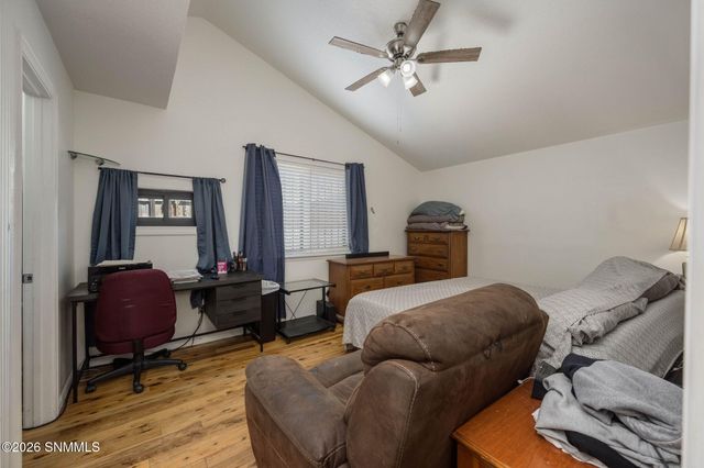1883 Bridger Avenue, Las Cruces, NM 88001