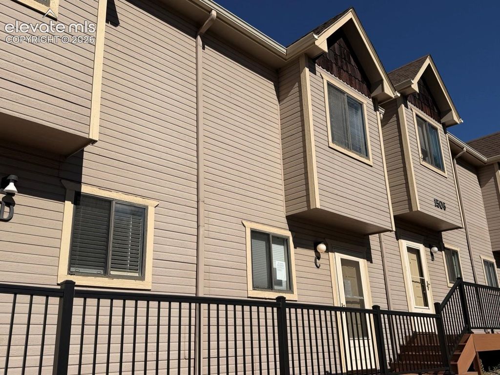 1506 Crestone Avenue C, Colorado Springs, CO 80905 — photo 2