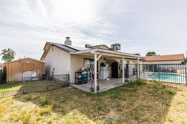 1709 Shadow Mountain Place, Las Vegas, NV 89108