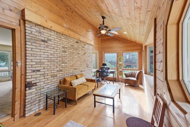 5133 Door Drive, Madison, WI 53705