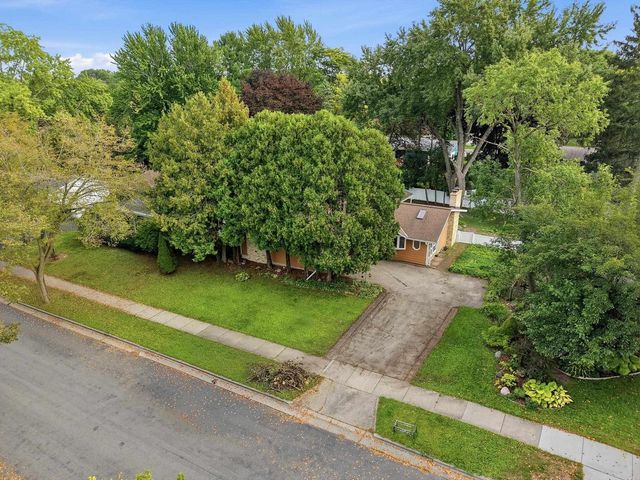 5133 Door Drive, Madison, WI 53705