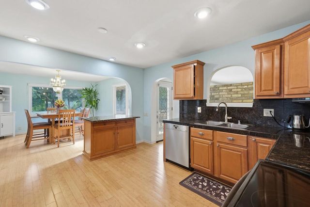 5133 Door Drive, Madison, WI 53705