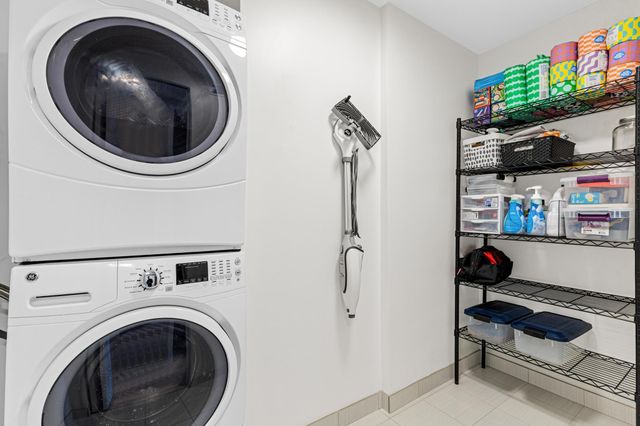 1240 S 2nd Street 511, Minneapolis, MN 55415