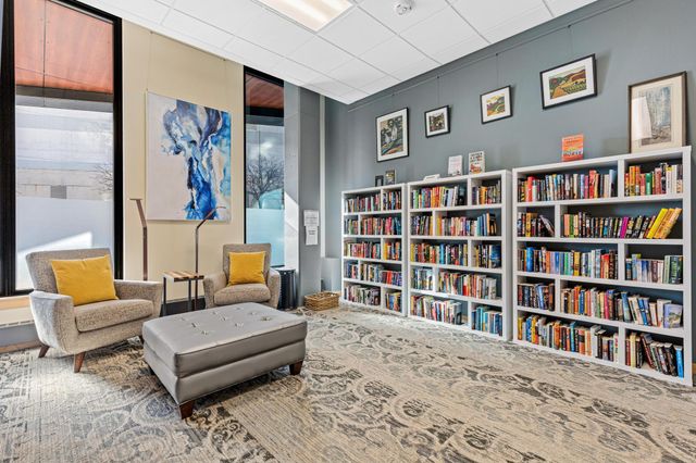 1240 S 2nd Street 511, Minneapolis, MN 55415