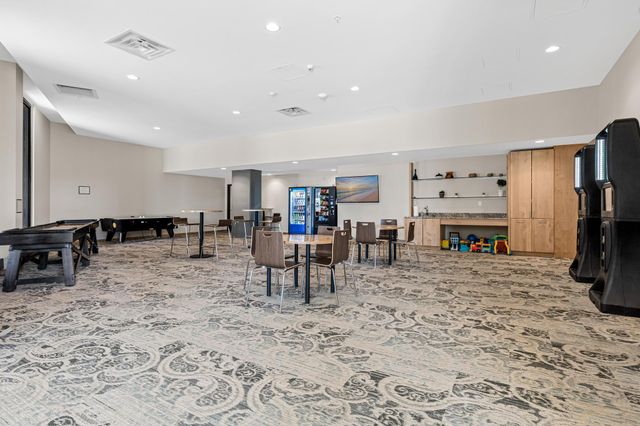 1240 S 2nd Street 511, Minneapolis, MN 55415