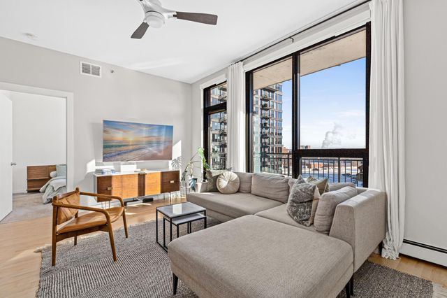 1240 S 2nd Street 511, Minneapolis, MN 55415