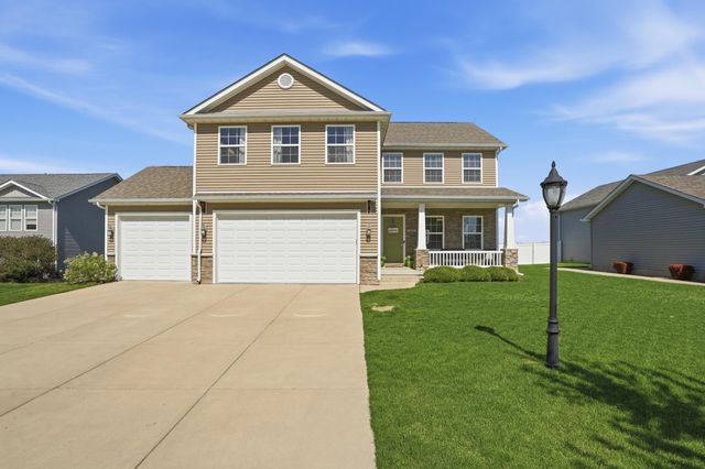 688 Village Parkway, Lowell, IN 46356