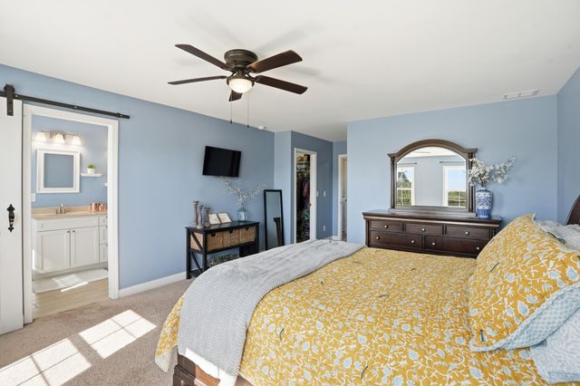 688 Village Parkway, Lowell, IN 46356