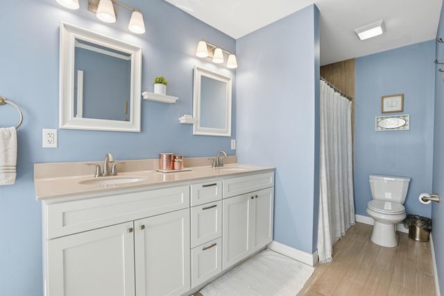 688 Village Parkway, Lowell, IN 46356