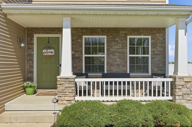 688 Village Parkway, Lowell, IN 46356