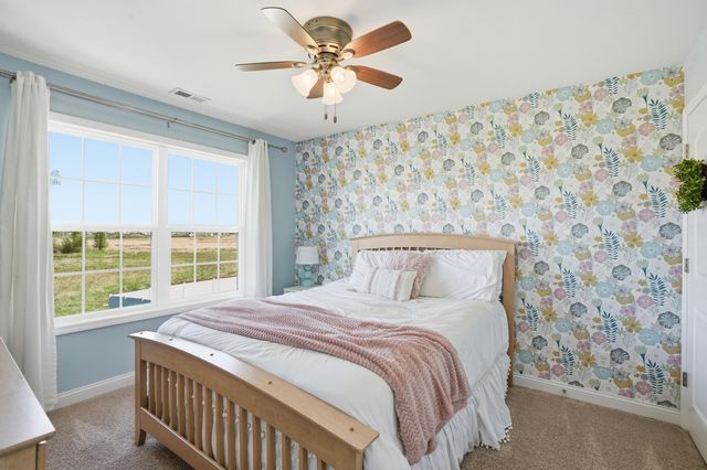 688 Village Parkway, Lowell, IN 46356