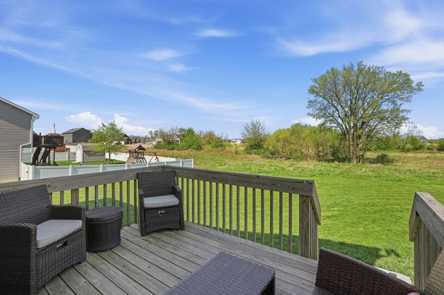 688 Village Parkway, Lowell, IN 46356