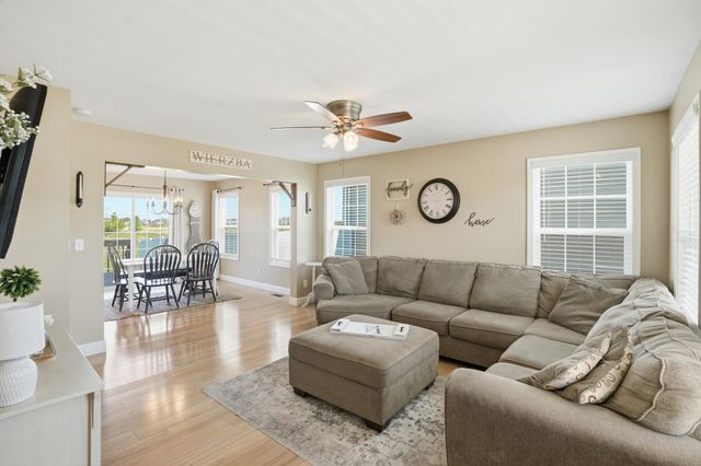 688 Village Parkway, Lowell, IN 46356