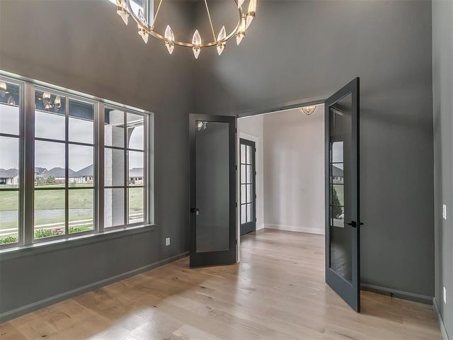 2724 Tanager Drive, Edmond, OK 73012