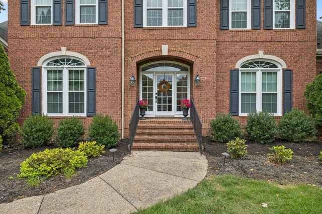 244 Gillette Dr, Franklin, TN 37069