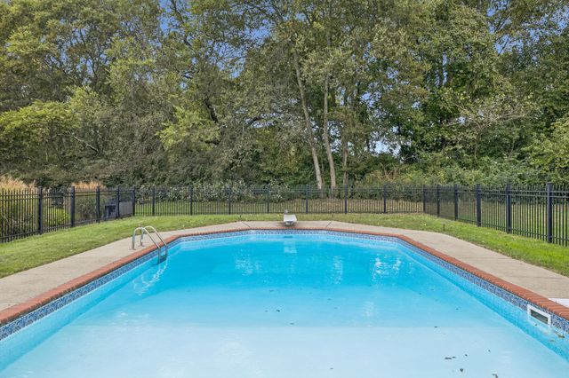 244 Gillette Dr, Franklin, TN 37069