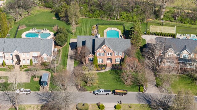 244 Gillette Dr, Franklin, TN 37069