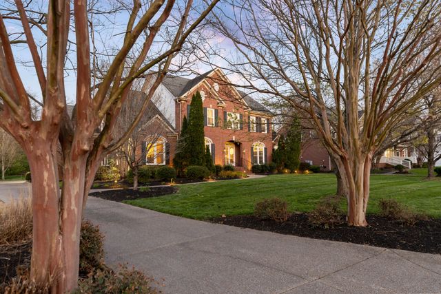 244 Gillette Dr, Franklin, TN 37069