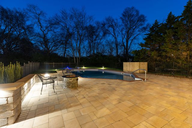 244 Gillette Dr, Franklin, TN 37069