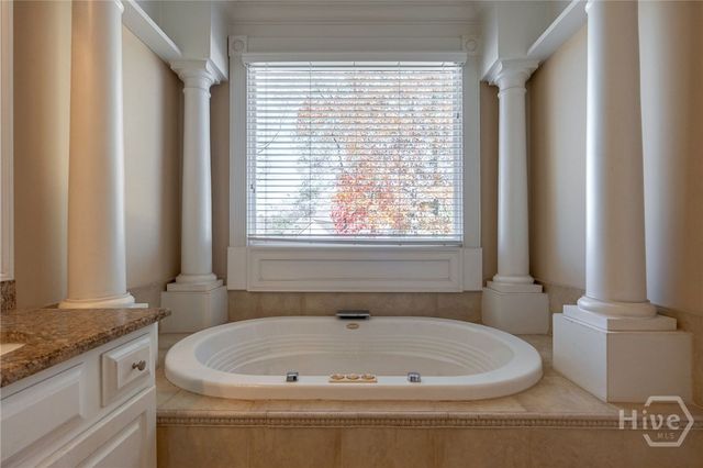 7208 Ivey Leaf Lane, Hoschton, GA 30548