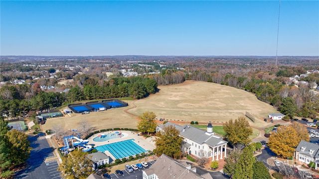 7208 Ivey Leaf Lane, Hoschton, GA 30548