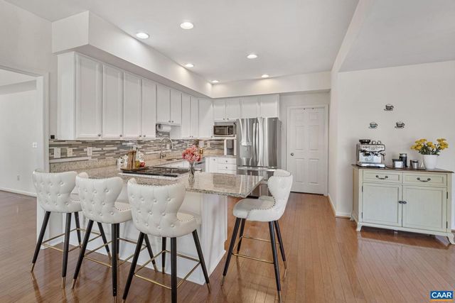 1365 AMBER RIDGE RD, Charlottesville, VA 22901