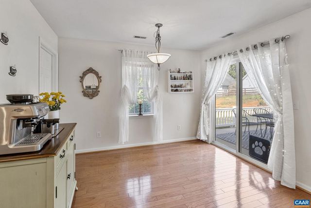 1365 AMBER RIDGE RD, Charlottesville, VA 22901